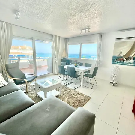 Apartment Am Poblado Marinero Fuentes *